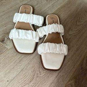 white scrunchie shoes